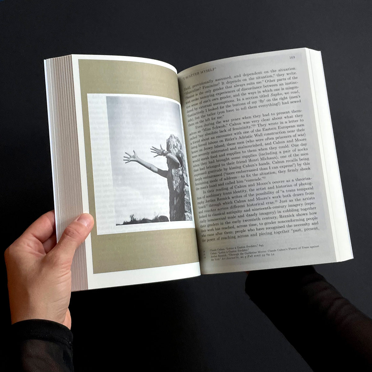 A Biography of Daphne - Mihnea Mircan & Helen Hughes - Haus Nostromo