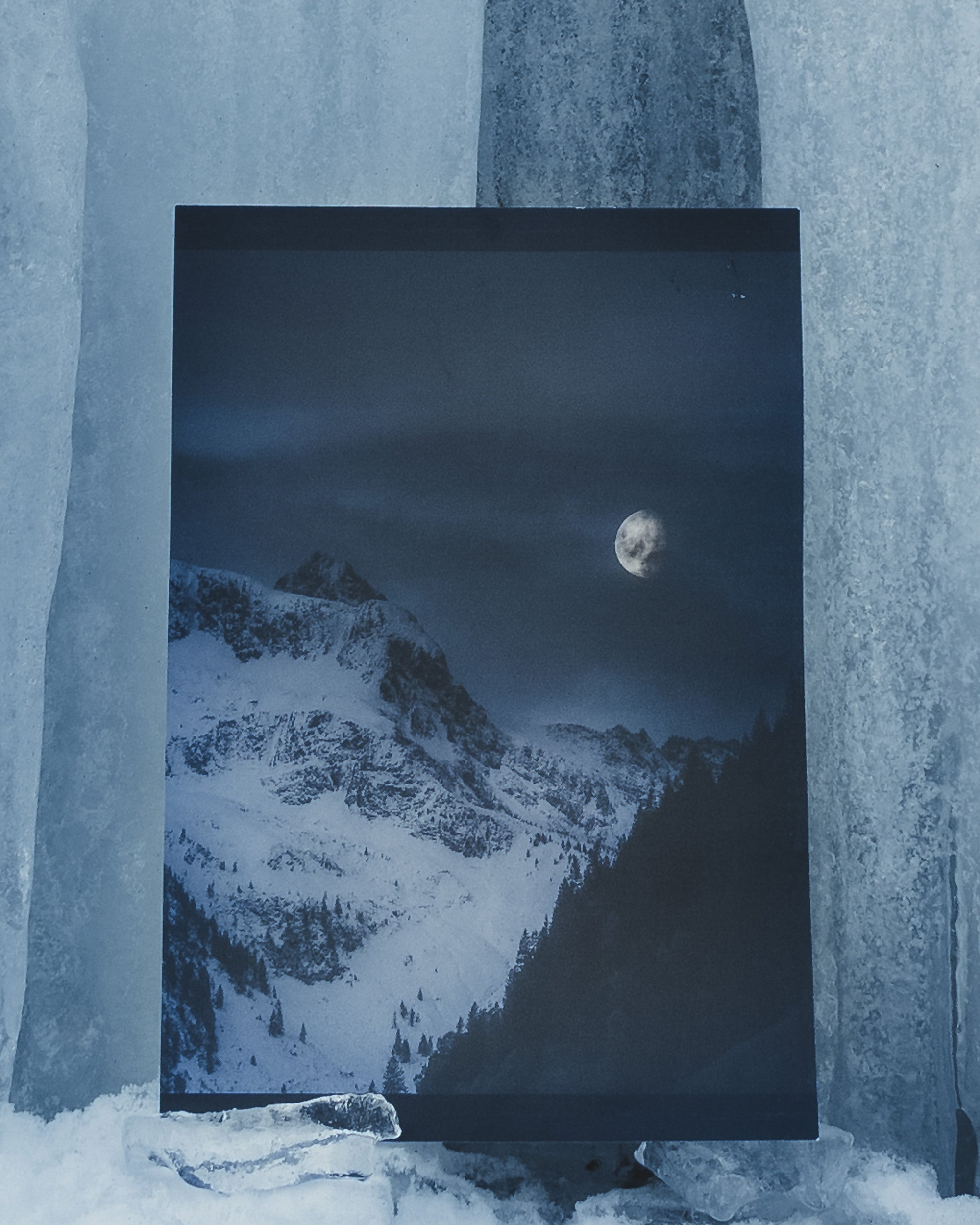 Mondlandschaft Print - Underjordiske - Haus Nostromo